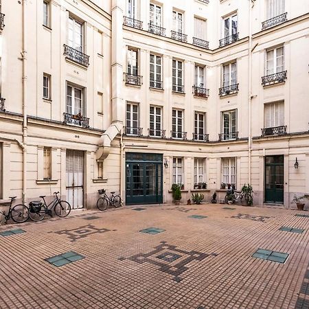 Tourville - Tres Beau Studio - Bail Mobilite Paris Extérieur photo