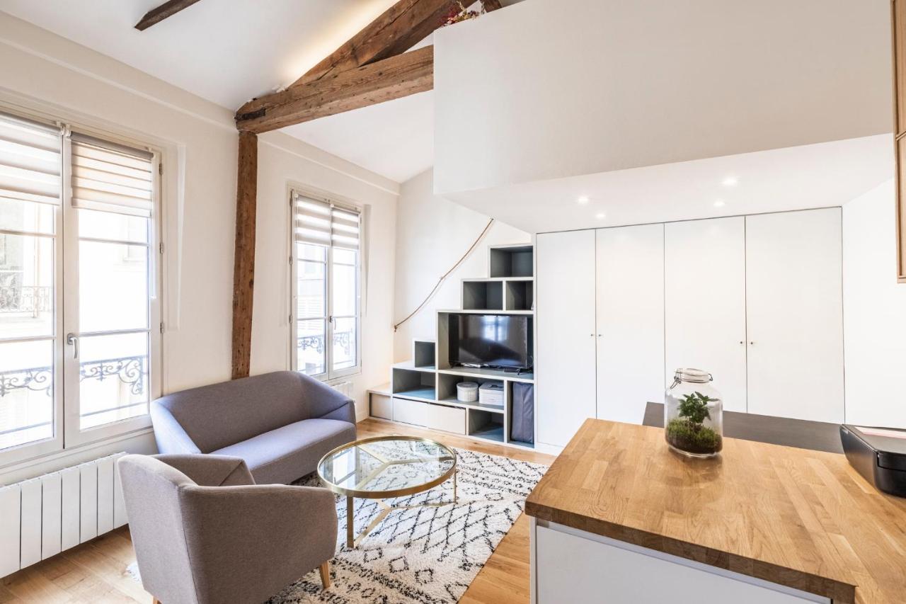 Tourville - Tres Beau Studio - Bail Mobilite Paris Extérieur photo