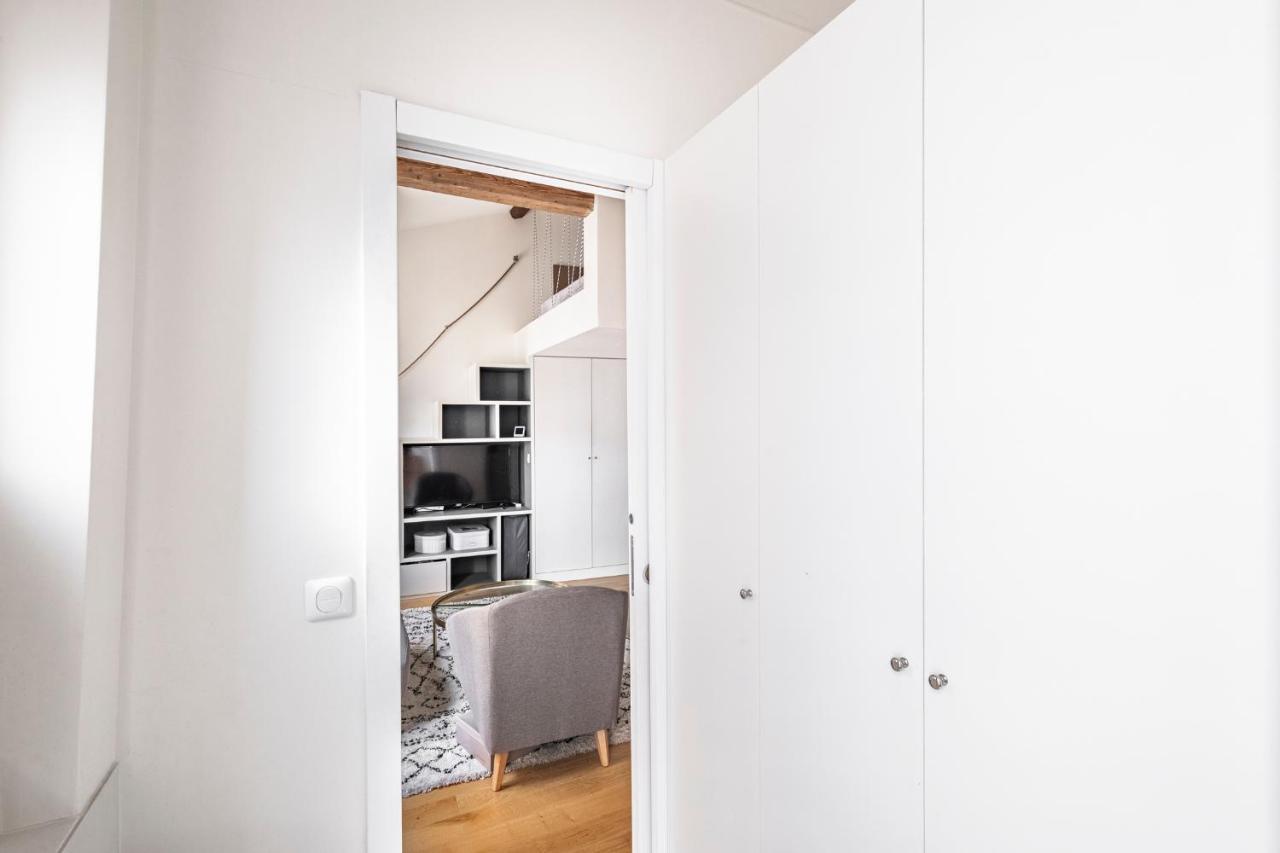 Tourville - Tres Beau Studio - Bail Mobilite Paris Extérieur photo
